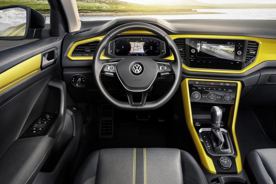 Торпедо Volkswagen T-Roc 4Motion 2017 года  (WW) (фото 11 из 59)